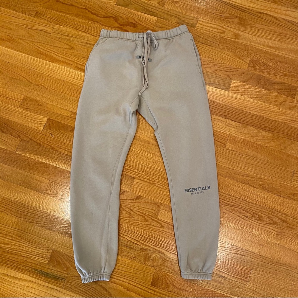 Essentials Fear of God Sweatpants (Tan)